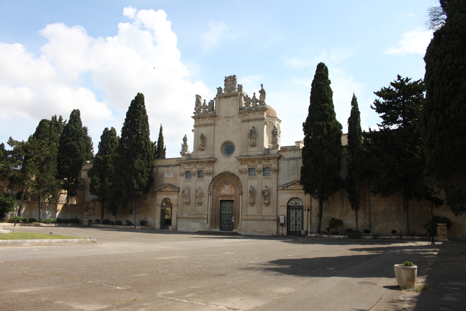 Complesso degli Olivetani - Chiesa dei Santi Nicolò e Cataldo